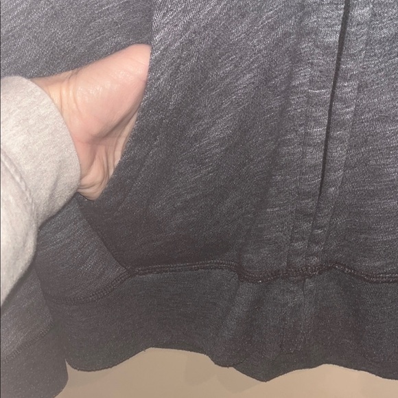 Triumph Gray Hoodie with large design on back, zip up size large - Picture 6 of 10